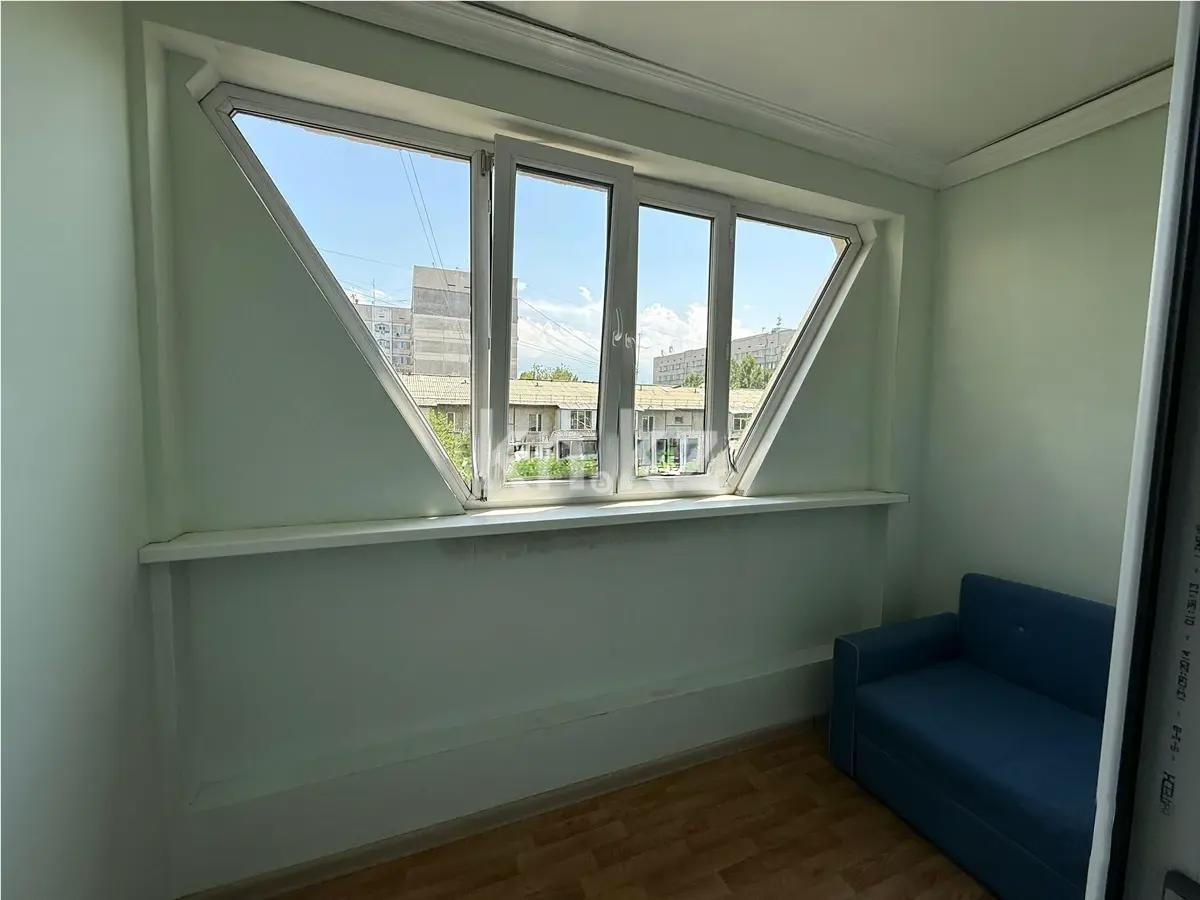 Продажа 2-комнатной квартиры, 56 м², мкр-н Аксай-5, дом  12 в Алматы - фото 10