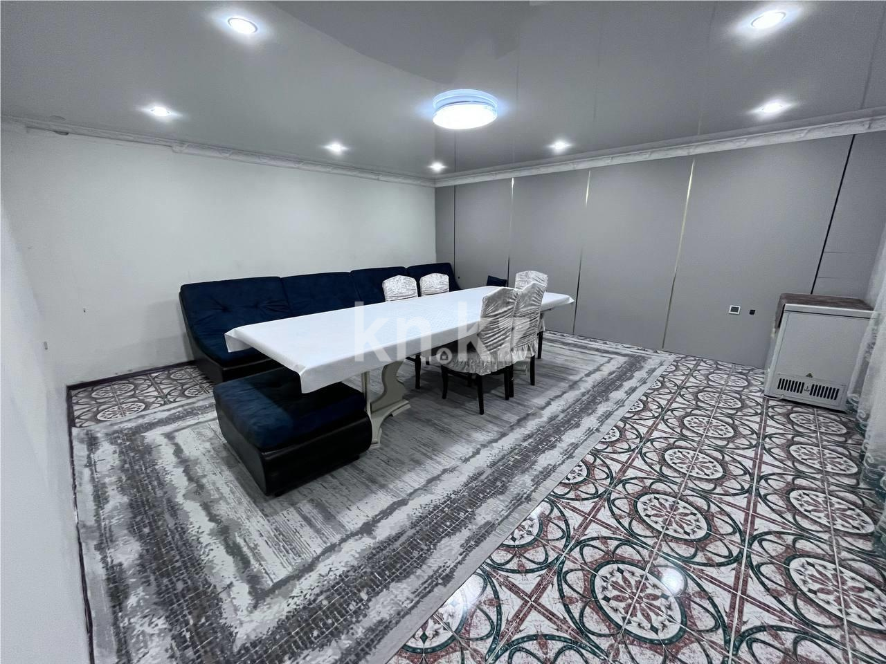 Продажа 5-комнатного дома, 271 м² в Караганде - фото 2