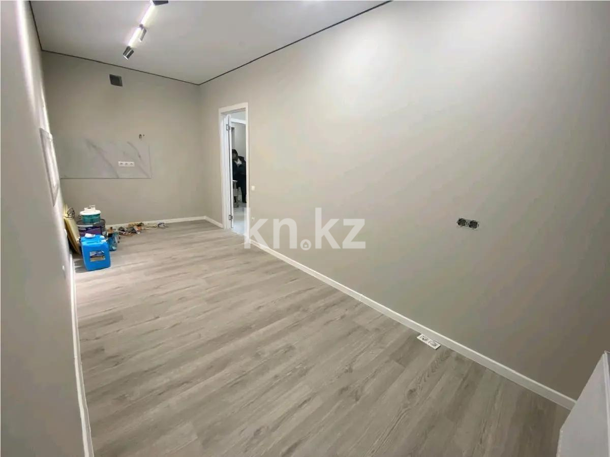 Продажа 1-комнатной квартиры, 38 м², мкр. Шугыла, дом  340/39 в Алматы - фото 2