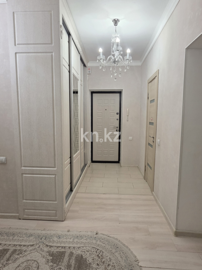 Продажа 3-комнатной квартиры, 88 м², ул. Сауран, дом  5г в Астане - фото 13