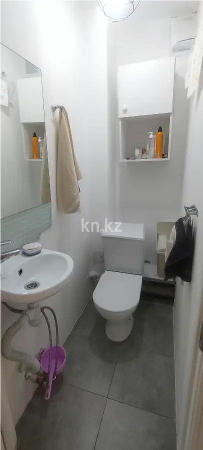 Продажа 3-комнатной квартиры, 57.4 м² в Алматы - фото 5