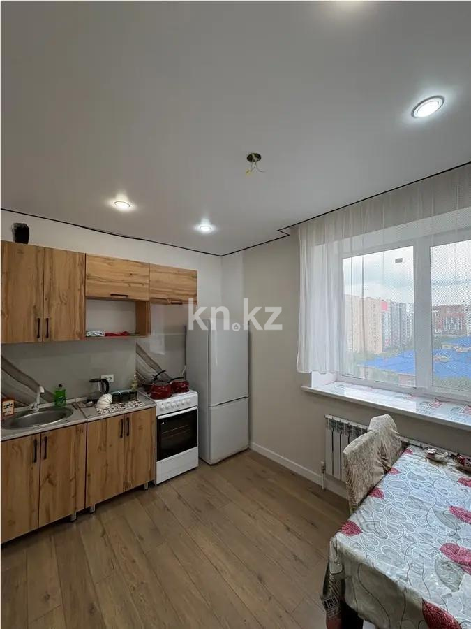 Продажа 2-комнатной квартиры, 63 м², ул. Азербаева, дом  37/1 в Астане - фото 4