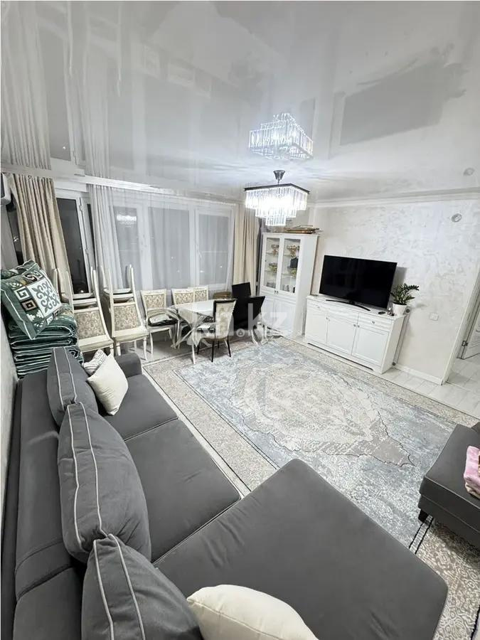 Продажа 3-комнатной квартиры, 80.8 м², пр. Абая, дом  157 в Алматы