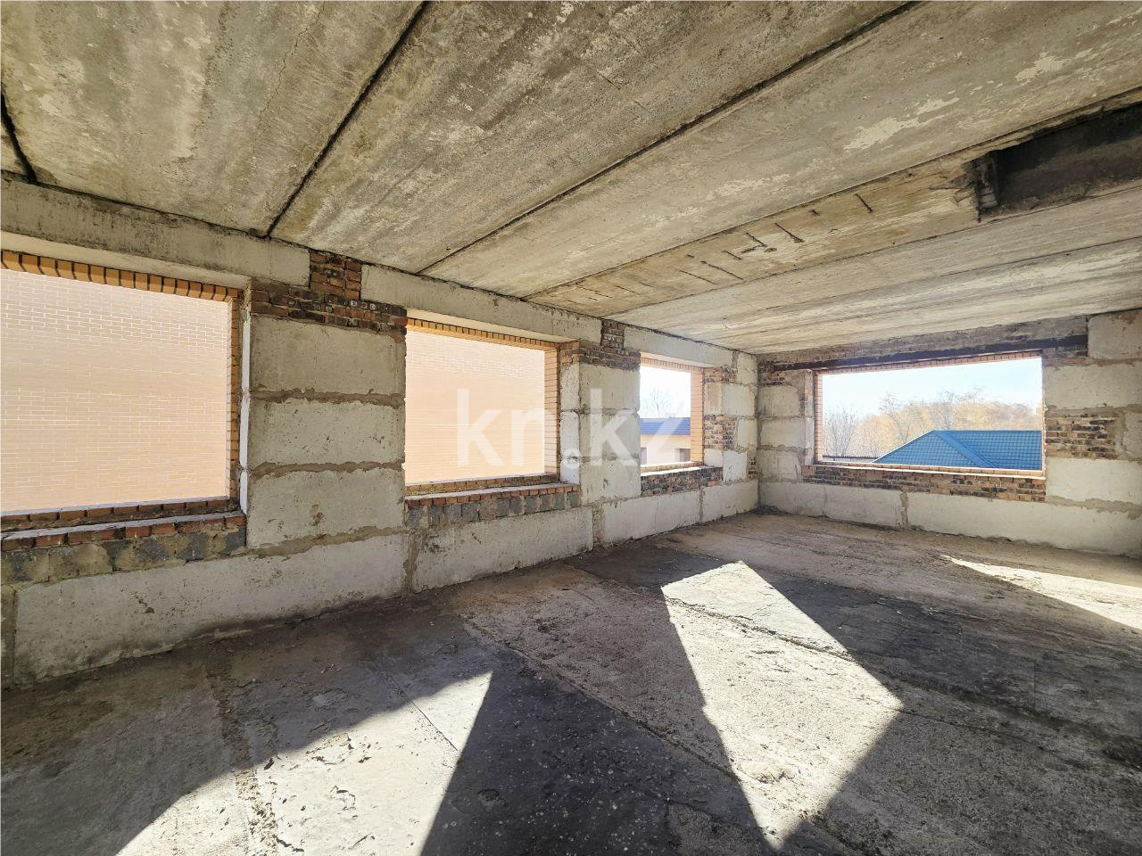 Продажа 6-комнатного дома, 379 м² в Темиртау - фото 6