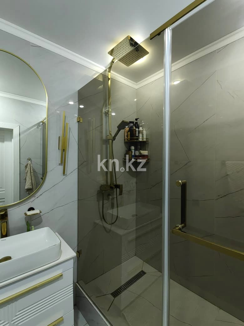 Продажа 4-комнатной квартиры, 143 м², мкр. Голубые Пруды, дом  5/4 в Караганде - фото 26