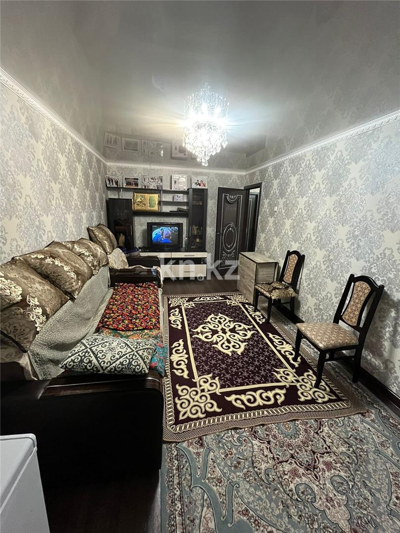 Продажа 3-комнатной квартиры, 62 м², мкр-н 15 в Караганде - фото 3