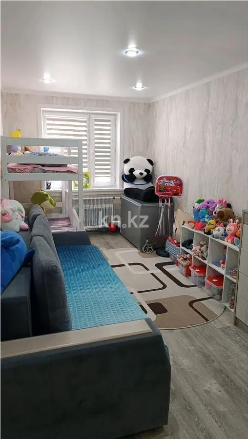 Продажа 2-комнатной квартиры, 46 м², 3 мкр-н, дом  8 в Абае - фото 3