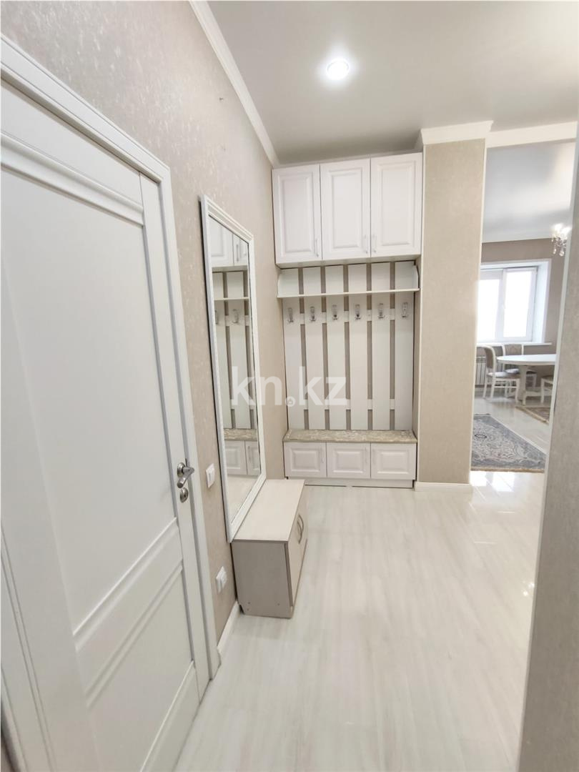Продажа 2-комнатной квартиры, 60 м², ул. Ержанова в Караганде - фото 10