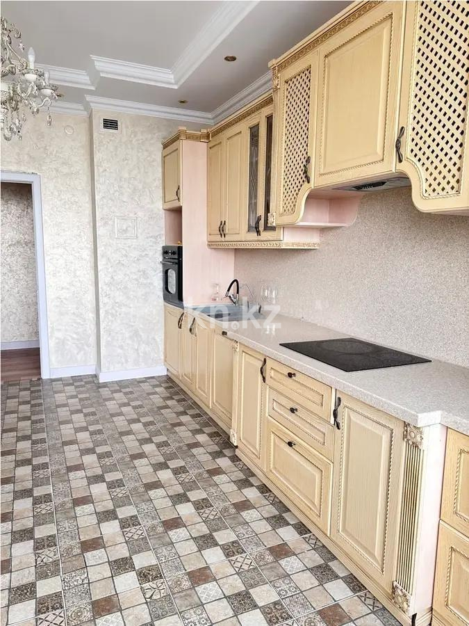 Продажа 3-комнатной квартиры, 130 м², пр. Аль-Фараби, дом  21 в Алматы - фото 3