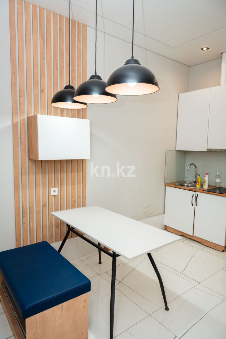 Продажа , 300 м², ул. Муканова, дом  53 в Караганде - фото 6