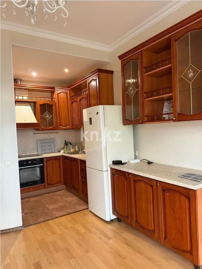 Продажа 3-комнатной квартиры, 130 м², ул. Достык, дом  1 в Астане - фото 3