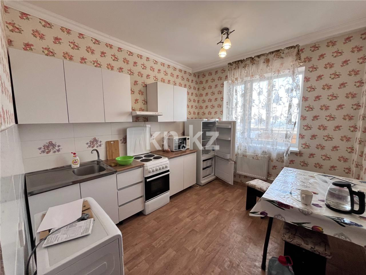 Продажа 2-комнатной квартиры, 71 м², ул. Момышулы в Караганде - фото 6