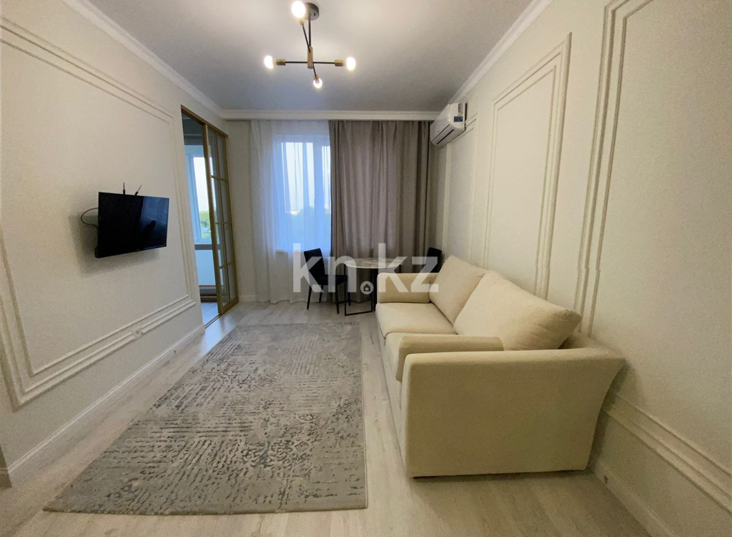 Аренда 2-комнатной квартиры посуточно, 45 м², ул. Макатаева, дом  127/11 - ул. А. Шарипова в Алматы - фото 2