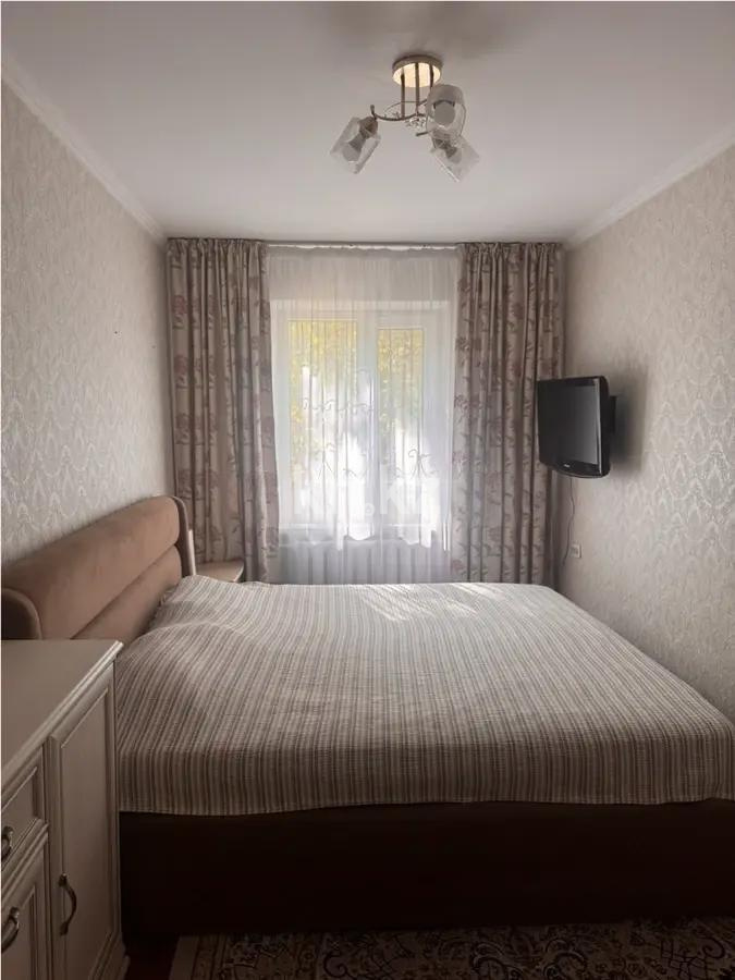 Продажа 3-комнатной квартиры, 62 м², 12 мкр., дом  4 в Алматы - фото 3