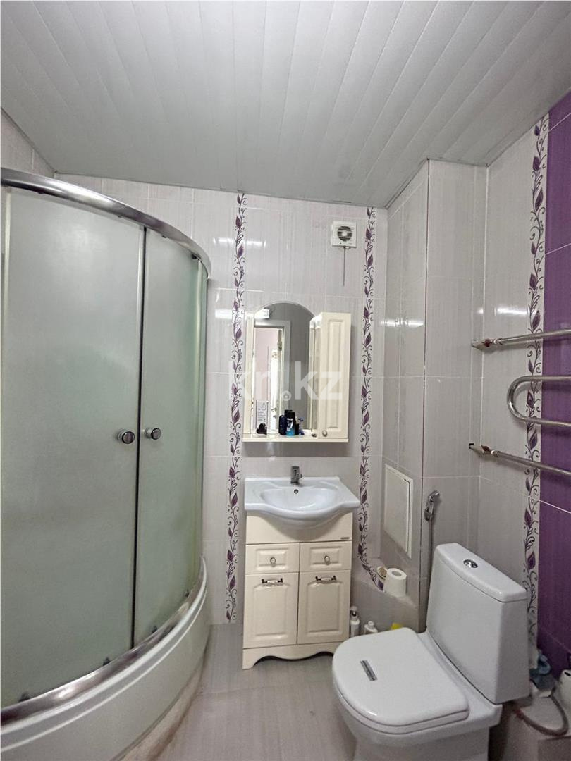 Продажа 4-комнатной квартиры, 122 м², ул. Отырар в Астане - фото 12