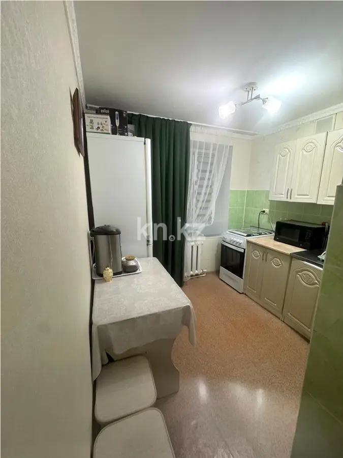 Продажа 3-комнатной квартиры, 59 м², ул. Язева, дом  17 в Караганде - фото 4