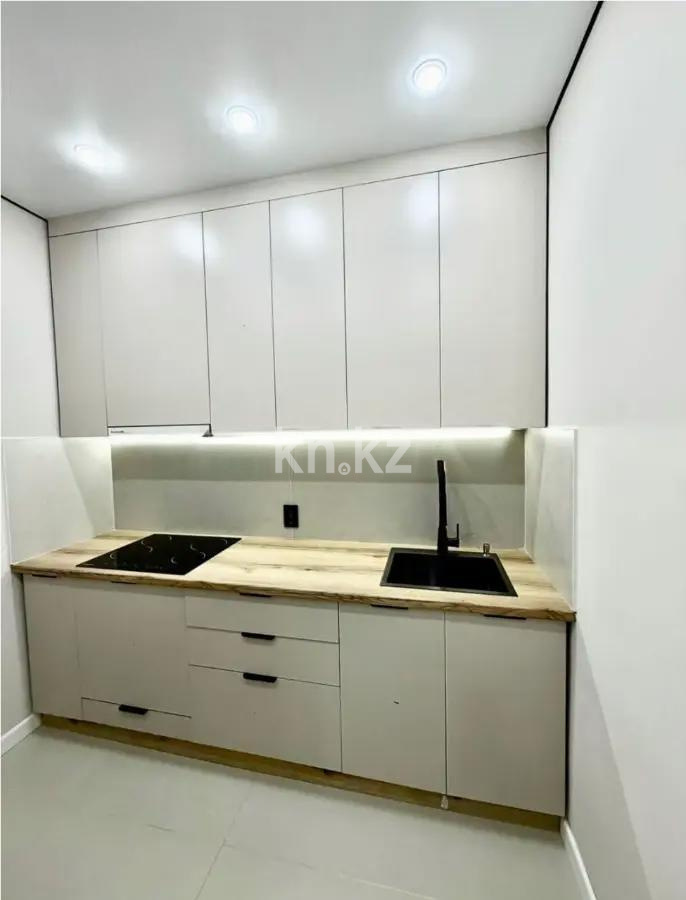 Продажа 3-комнатной квартиры, 48 м², мкр. Шугыла, дом  340/46 в Алматы - фото 3