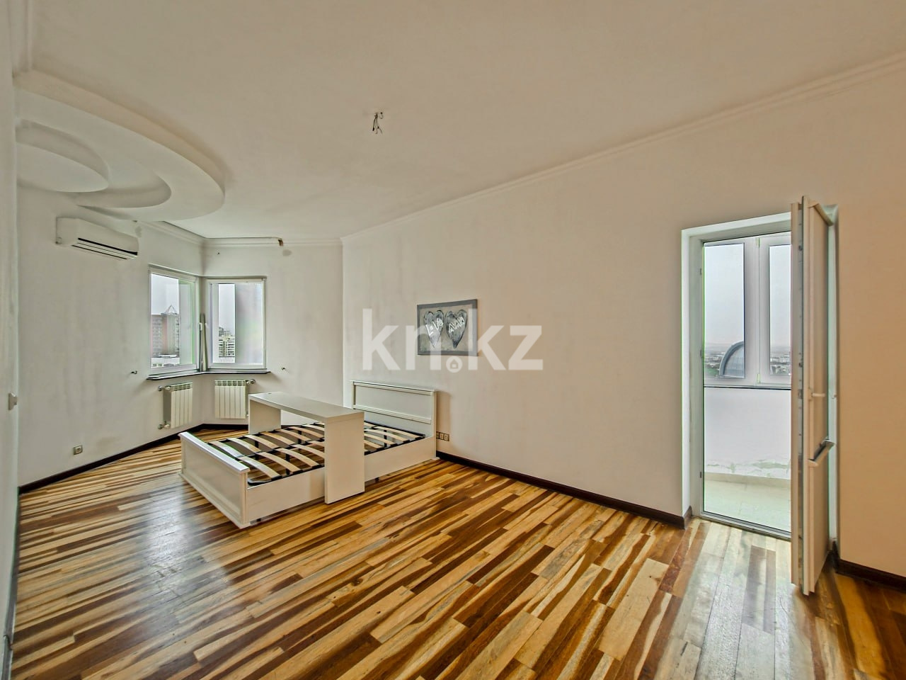 Продажа 2-комнатной квартиры, 85.1 м² в Алматы - фото 22