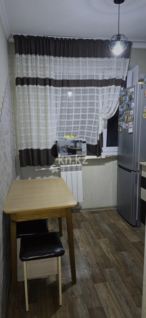 Продажа 2-комнатной квартиры, 48 м², мкр-н 23, дом  15 в Караганде - фото 2