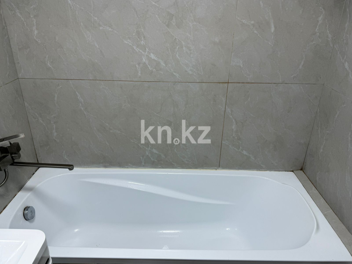 Продажа 2-комнатной квартиры, 55 м² в Алматы - фото 15