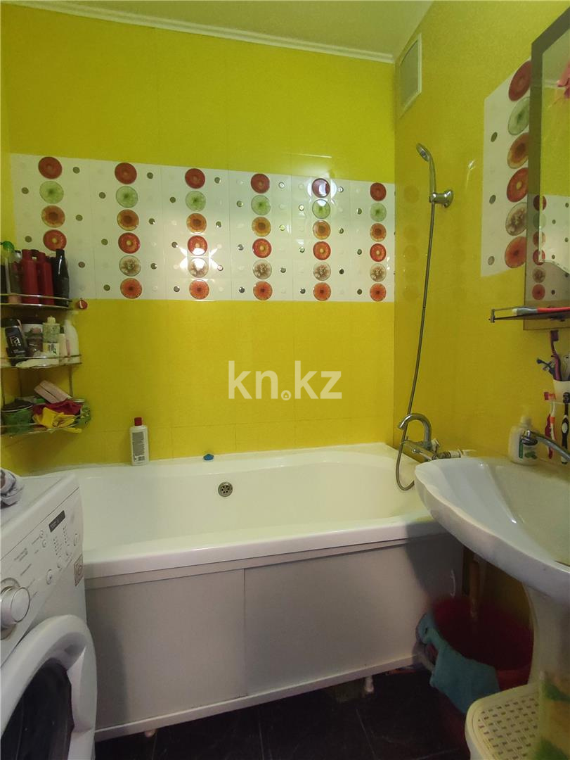 Продажа 4-комнатной квартиры, 80 м², мкр-н Степной-4 в Караганде - фото 17