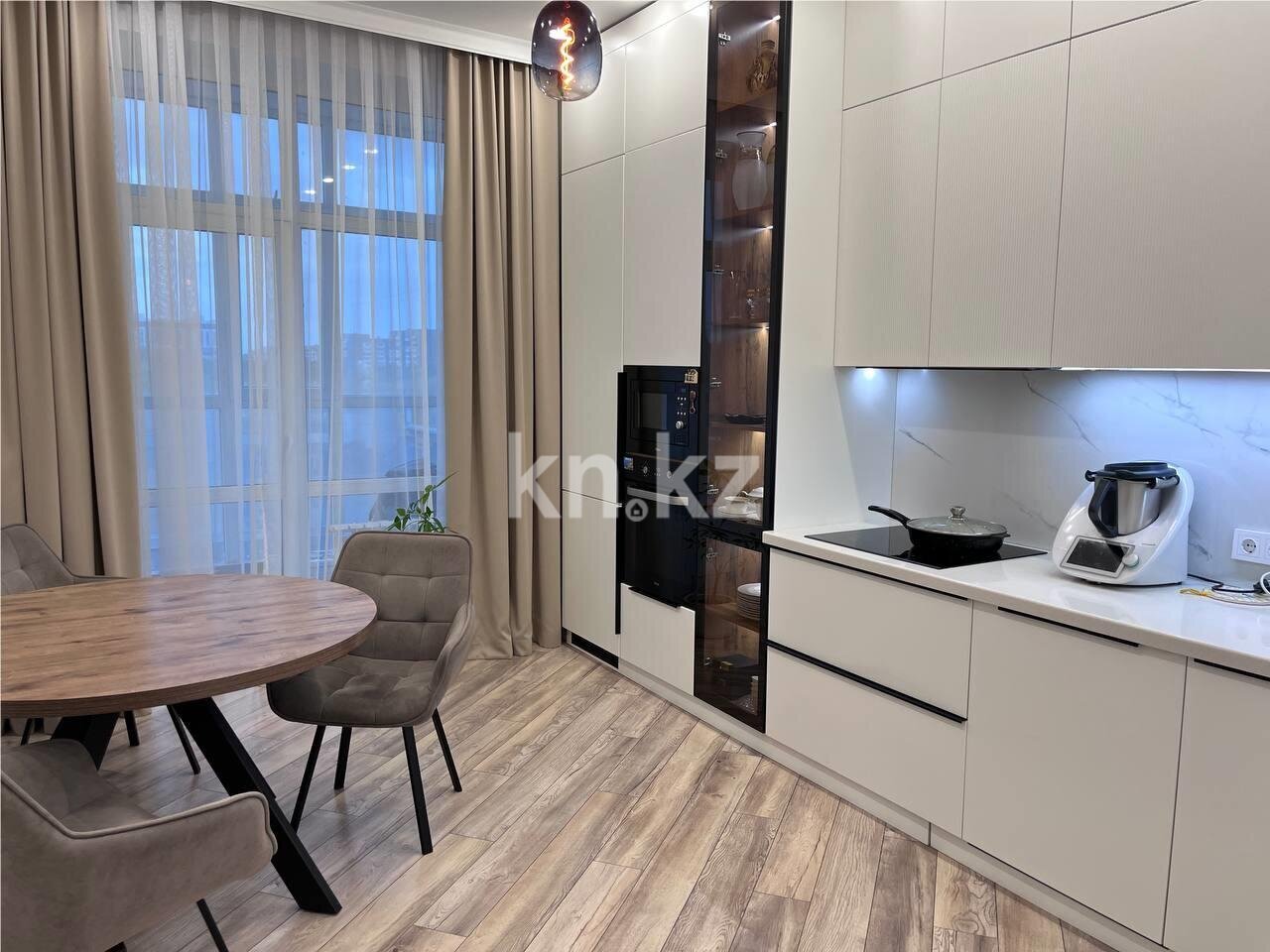 Продажа 3-комнатной квартиры, 90 м² в Караганде - фото 24