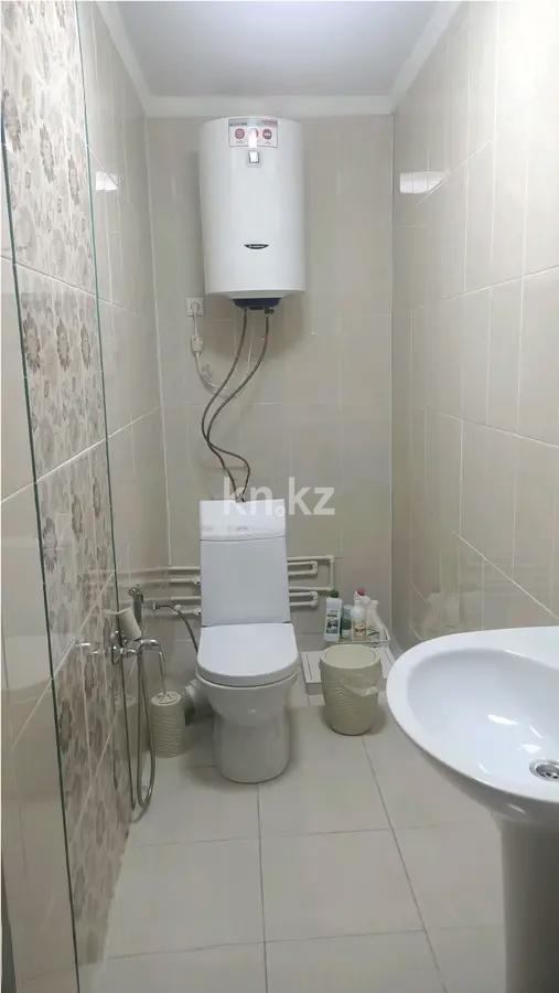 Продажа 2-комнатной квартиры, 130 м², пр. Шахтеров, дом  60 в Караганде - фото 4