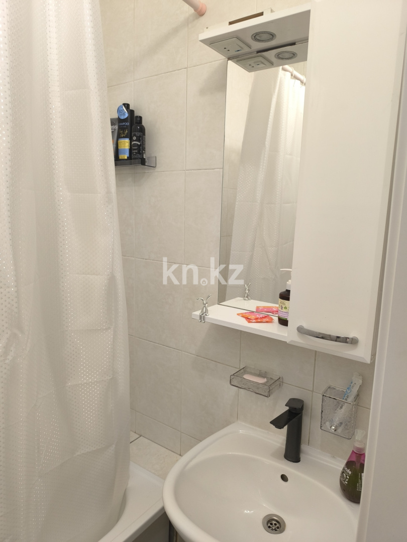 Аренда 1-комнатной квартиры посуточно, 45 м² в Астане - фото 9