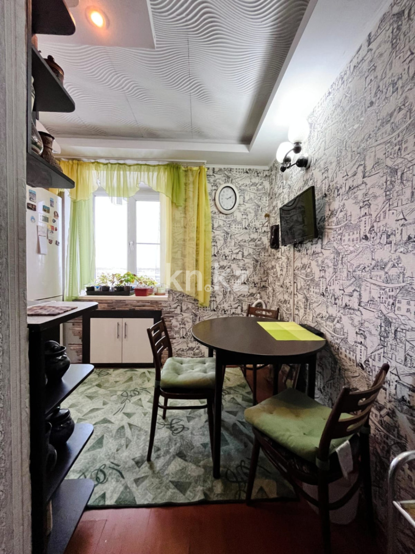 Продажа 3-комнатной квартиры, 64 м², ул. Михаэлиса, дом  7 в Усть-Каменогорске - фото 15