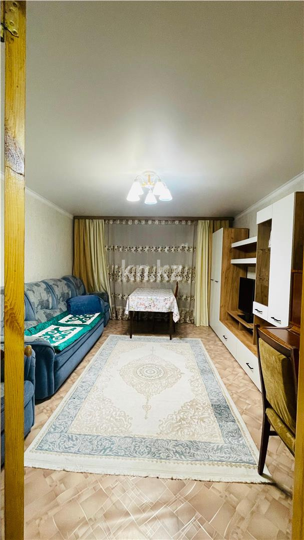 Продажа 3-комнатной квартиры, 58 м², ул. Аманжолова в Караганде