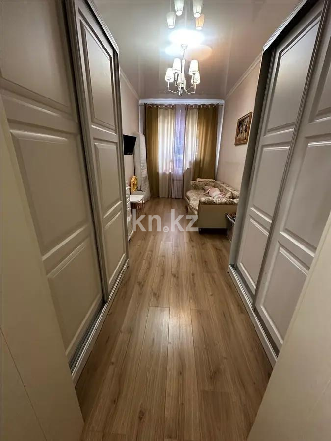 Продажа 4-комнатной квартиры, 131 м², ул. 3-я, дом  10а в Караганде - фото 4