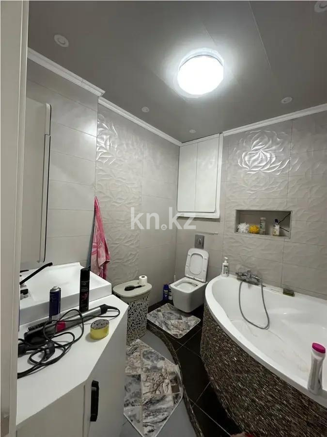 Продажа 3-комнатной квартиры, 68 м², ул. Муратбаева, дом  14/1 в Алматы - фото 5