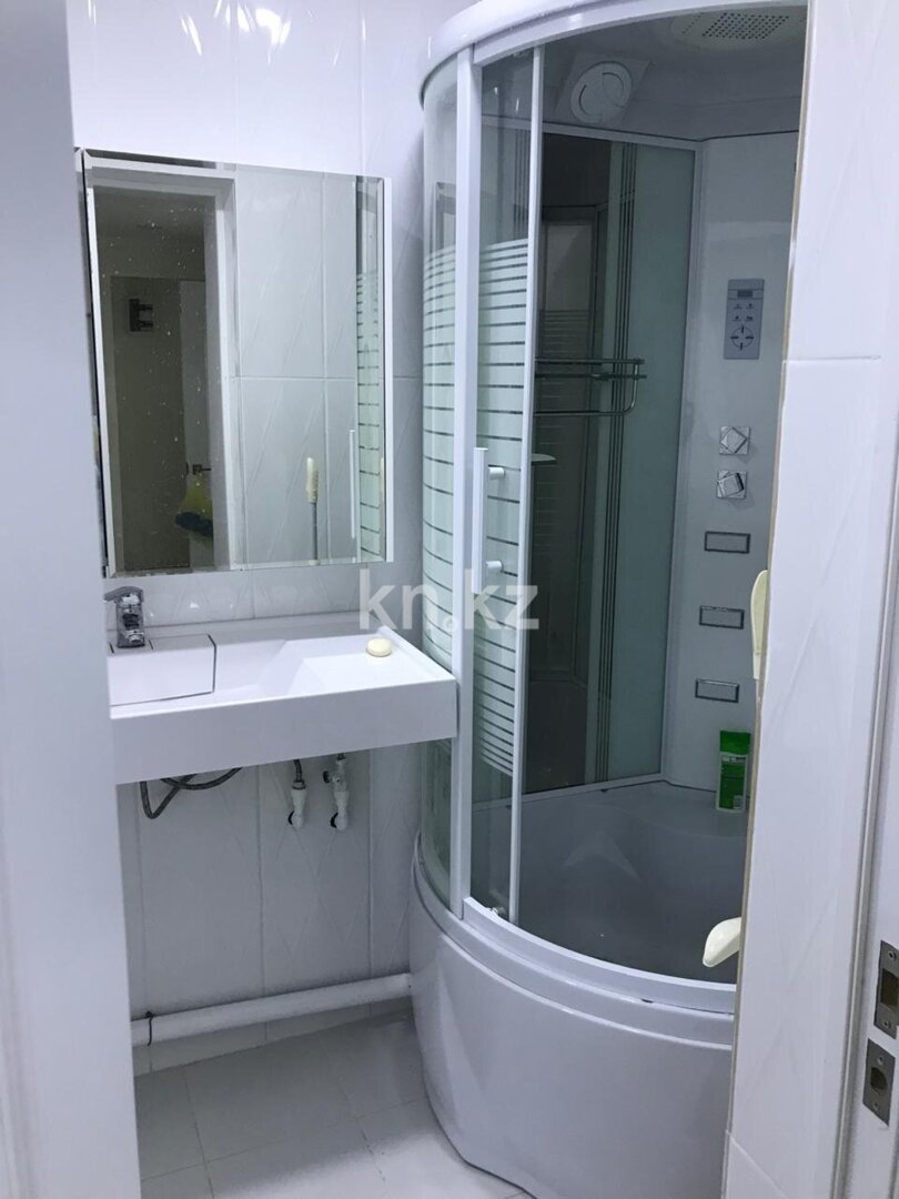 Продажа 4-комнатной квартиры, 77 м² в Атырау - фото 16