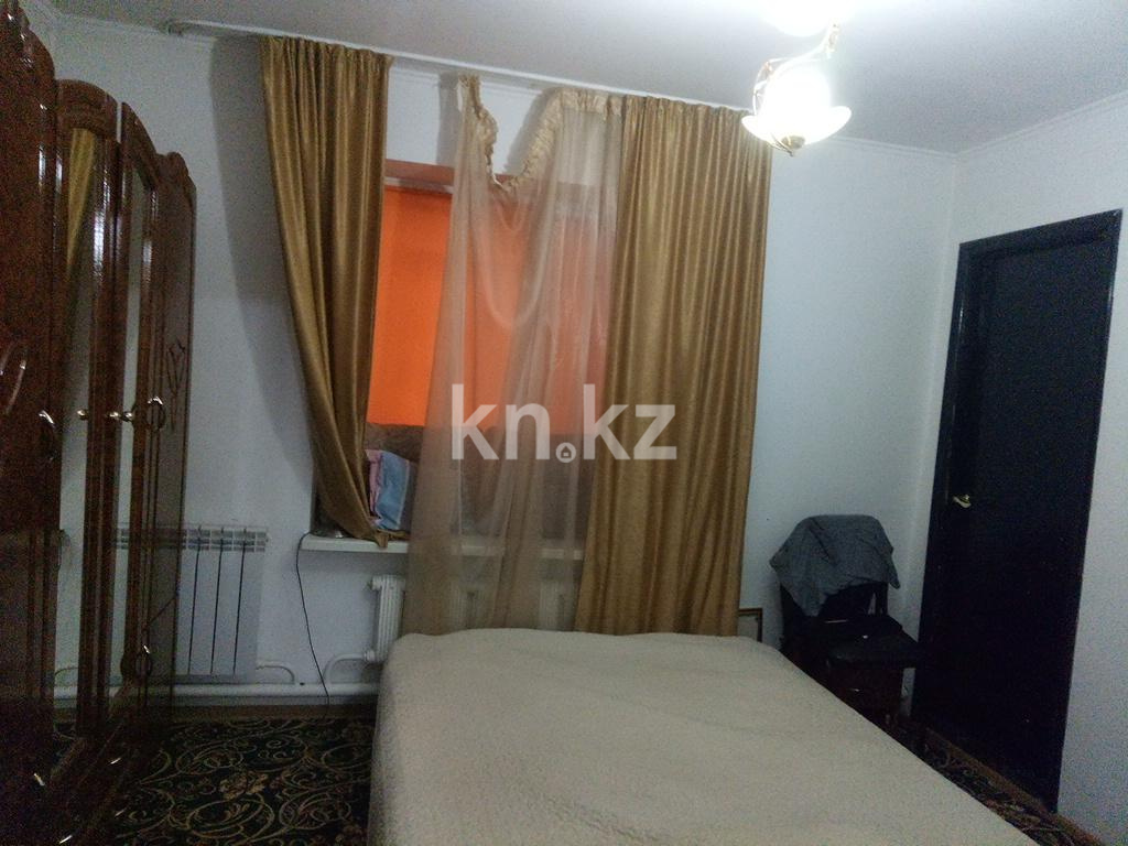 Аренда 9-комнатного дома, 340 м², ул. Родниковая в Астане