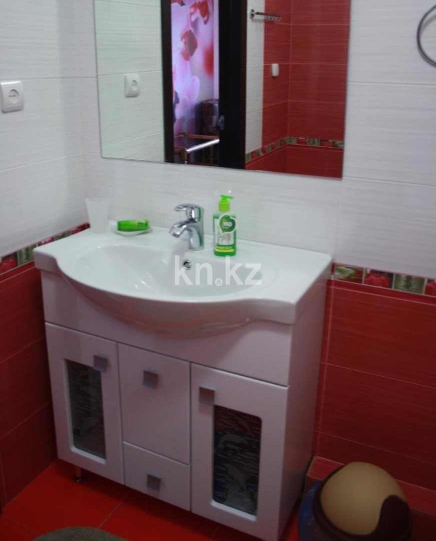 Аренда 1-комнатной квартиры посуточно, 45 м², ул. Победы, дом  105 в Уральске - фото 12