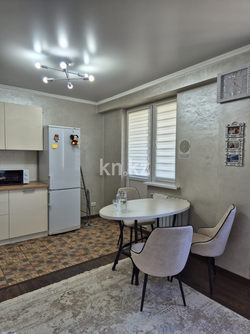 Продажа 2-комнатной квартиры, 50 м², мкр-н Аксай-1, дом  11/9 - ул. Саина в Алматы - фото 3