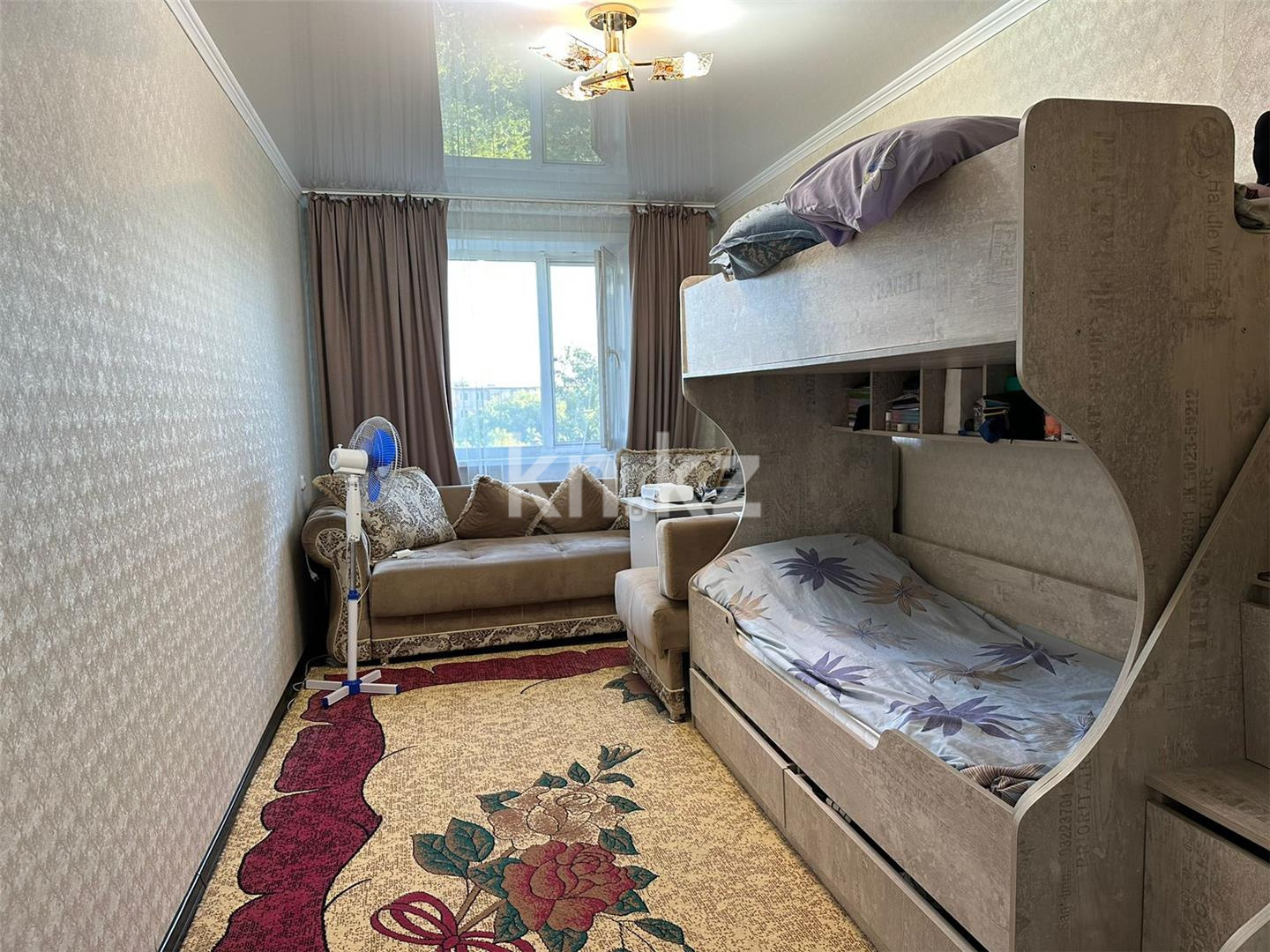 Продажа 2-комнатной квартиры, 45 м², мкр-н 17 в Караганде - фото 3