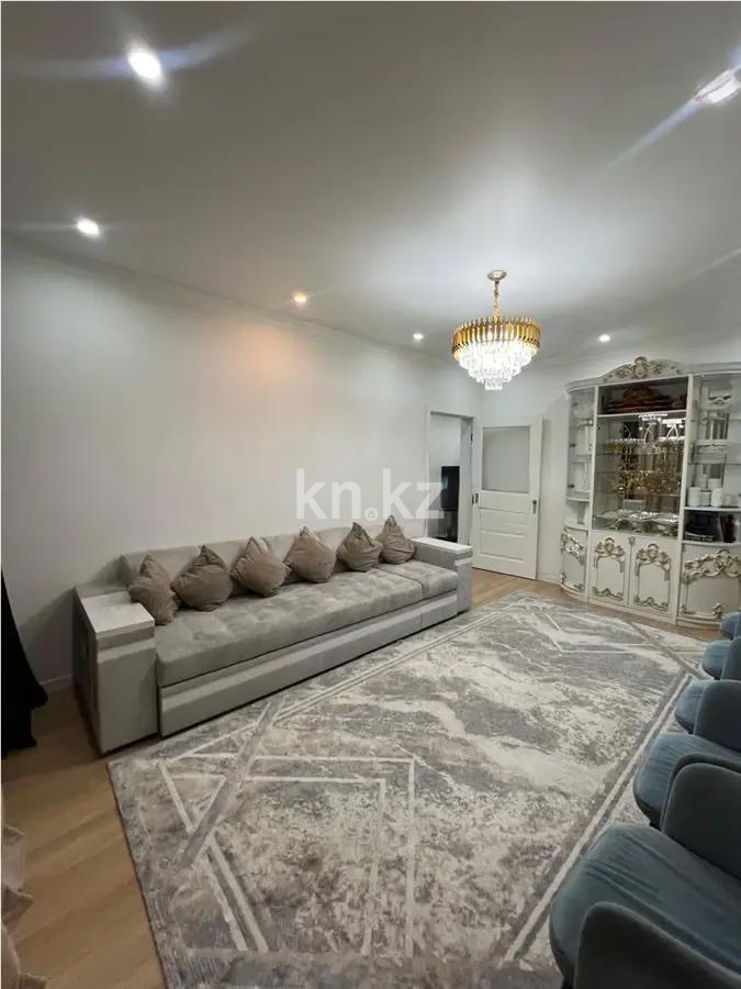 Продажа 3-комнатной квартиры, 80 м², мкр-н Аксай-1, дом  3 в Алматы