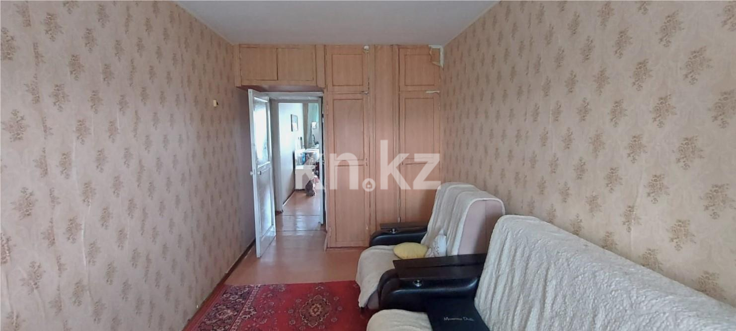 Продажа 3-комнатной квартиры, 59 м², пр. Назарбаева, дом  63 в Караганде - фото 4