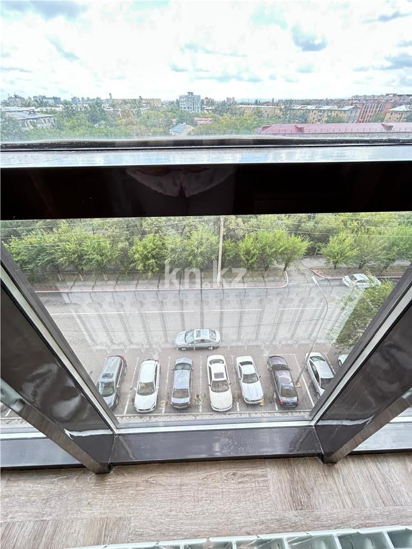 Продажа 2-комнатной квартиры, 65 м², ул. Алиханова, дом  37/4 в Караганде - фото 14