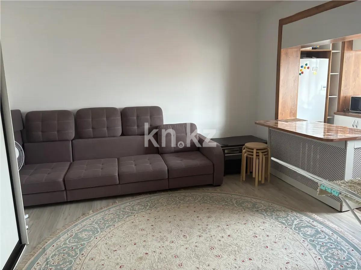 Продажа 2-комнатной квартиры, 40 м², ул. Кайсенова, дом  4 в Астане
