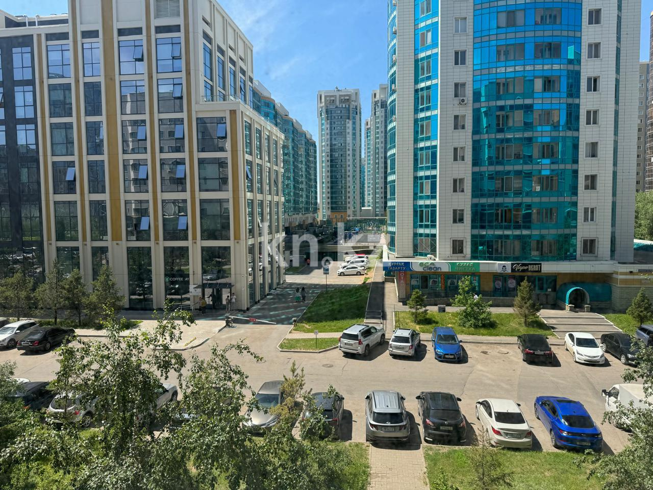 Продажа 1-комнатной квартиры, 43 м², ул. Сарайшык, дом  9 в Астане - фото 11