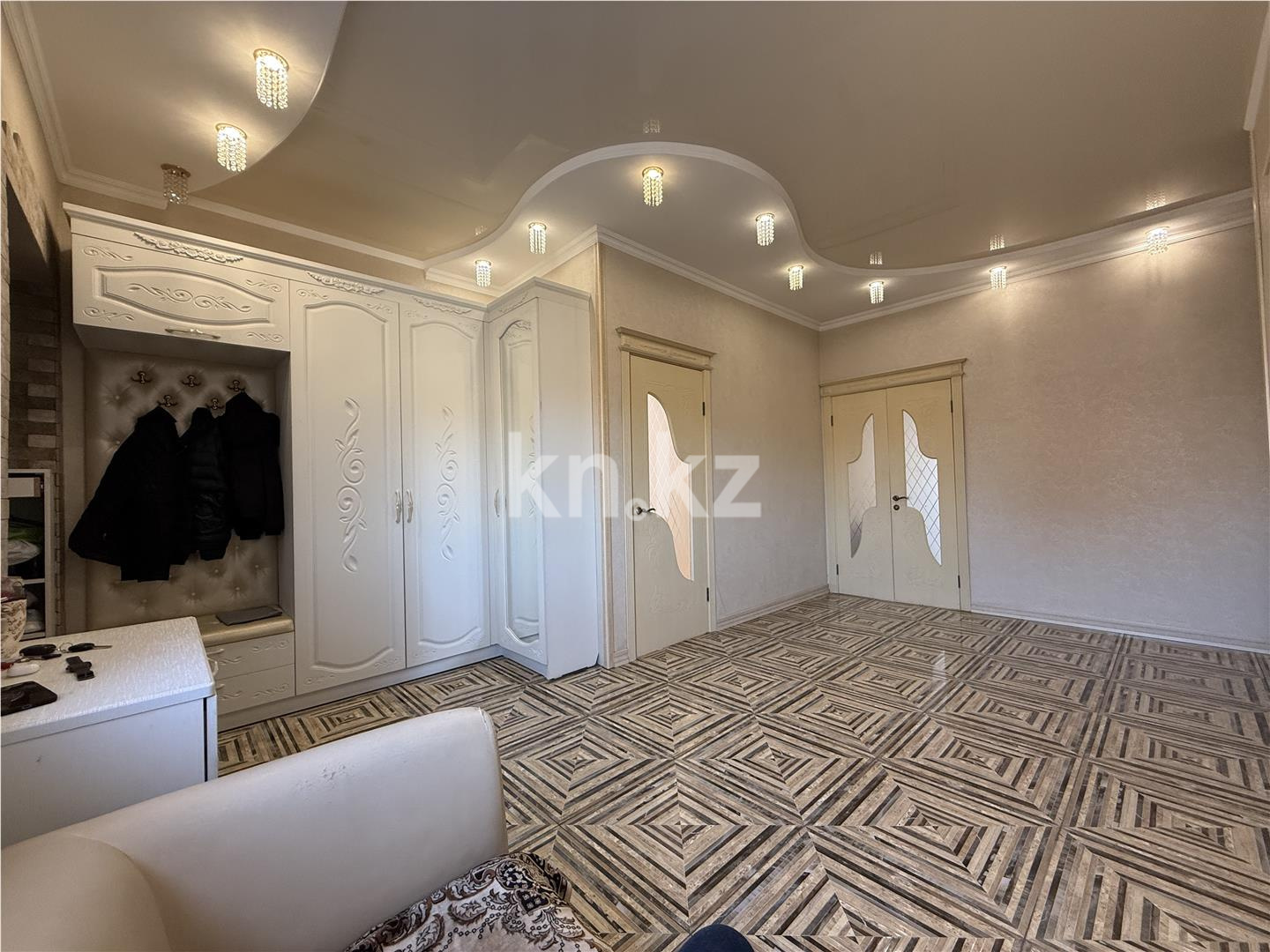 Продажа 5-комнатного дома, 450 м² в Караганде - фото 25