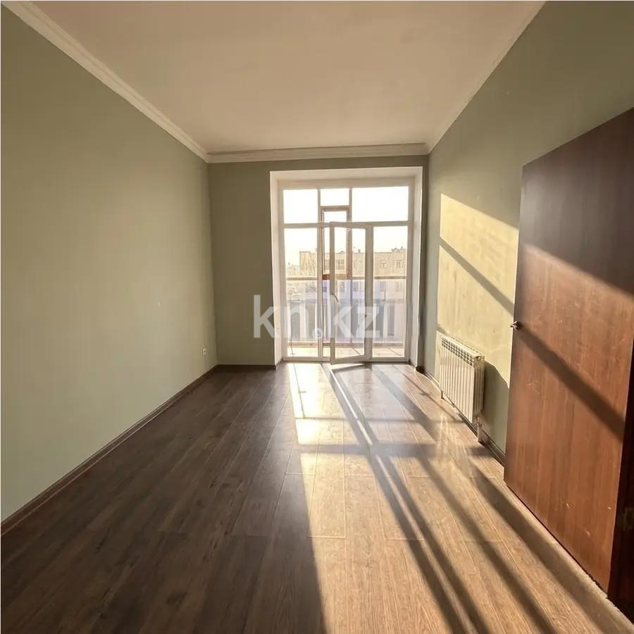 Продажа 4-комнатной квартиры, 228.6 м² в Астане - фото 4