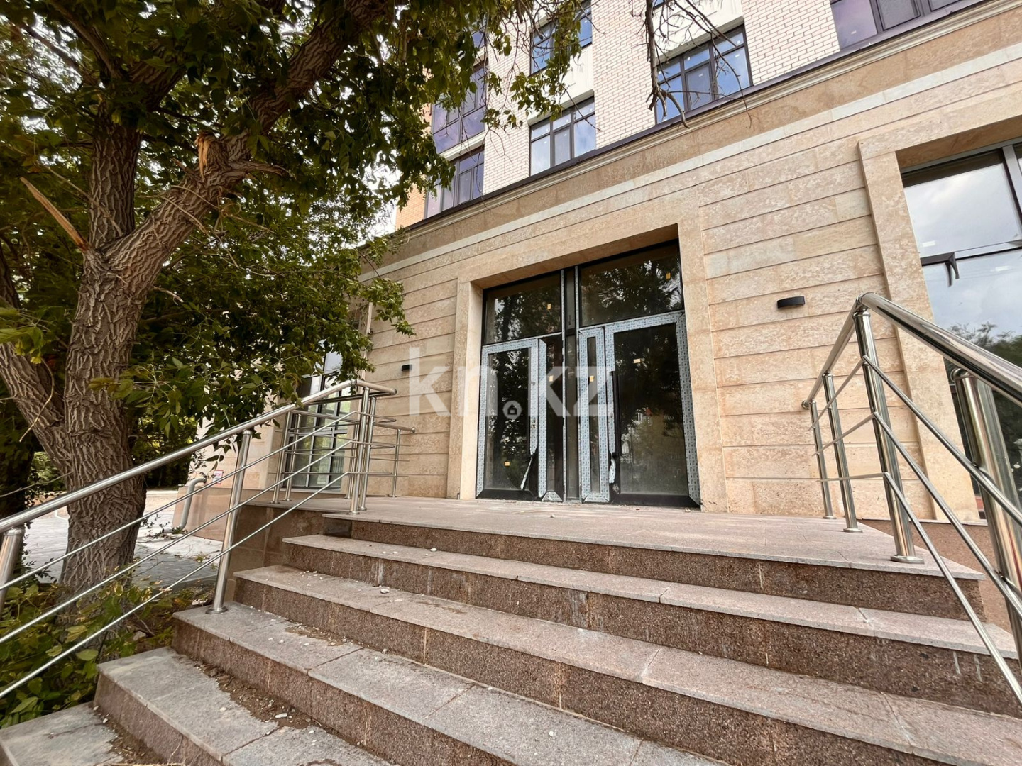 Продажа , 187.9 м², мкр-н Гульдер-1 в Караганде