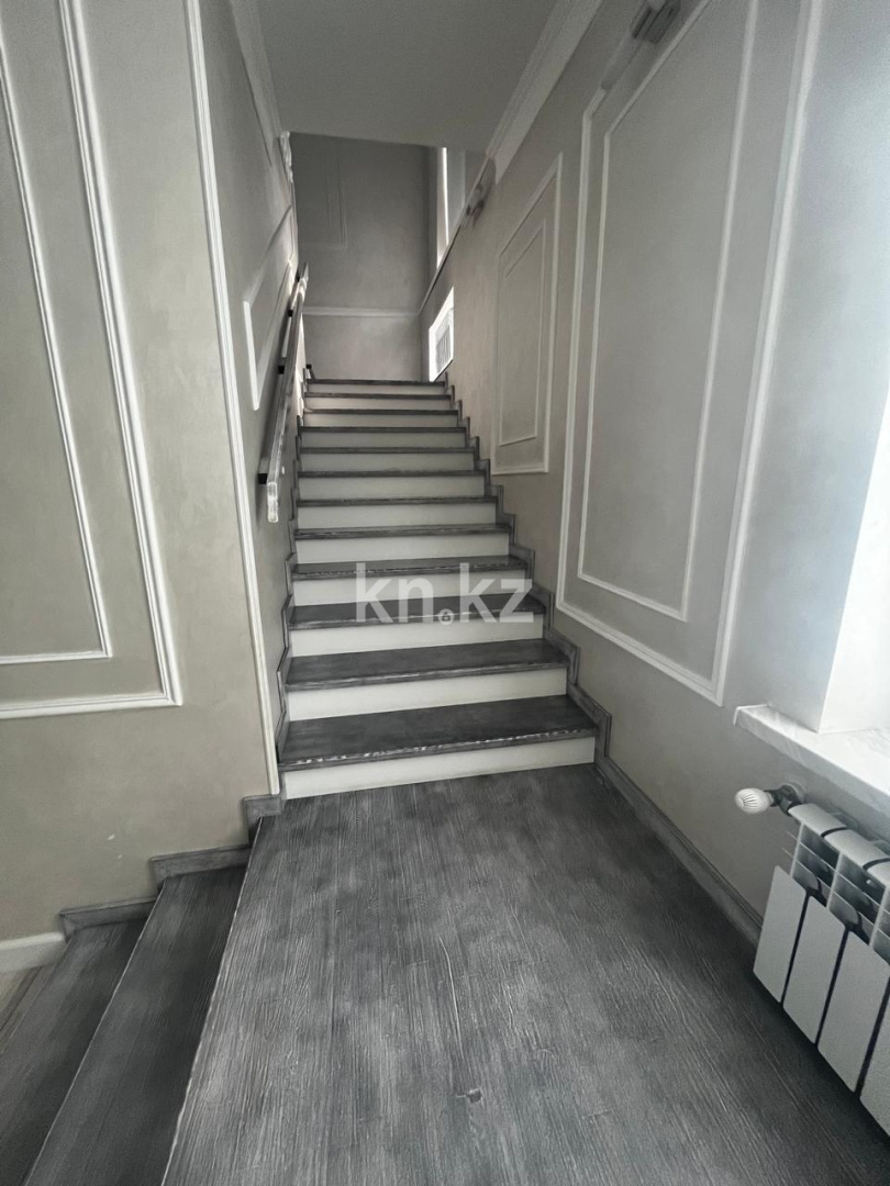 Продажа 7-комнатного дома, 220 м² в Алматы - фото 15