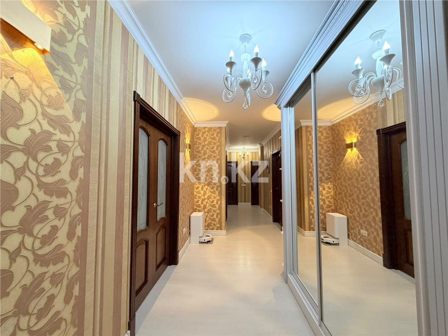 Продажа 4-комнатной квартиры, 105 м² в Астане - фото 14