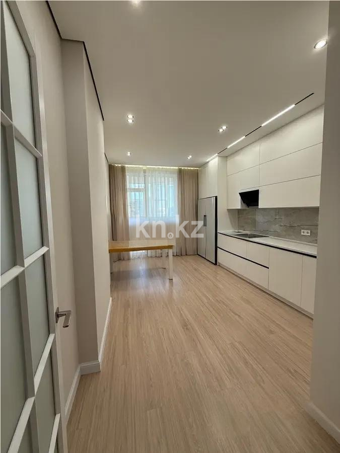 Продажа 4-комнатной квартиры, 136.8 м², ул. Токпанова, дом  8 в Астане - фото 3