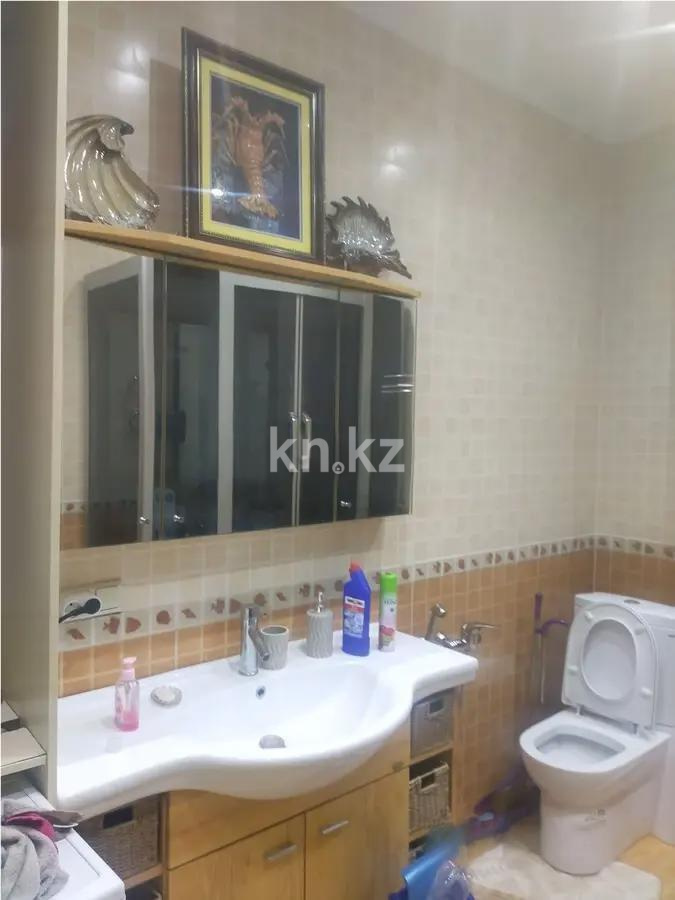 Продажа 2-комнатной квартиры, 74.6 м², пр. Достык, дом  160 в Алматы - фото 4