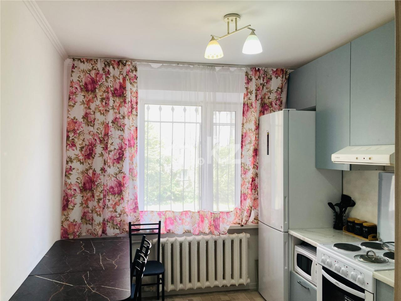 Продажа 3-комнатной квартиры, 68 м², мкр. Голубые Пруды в Караганде - фото 14